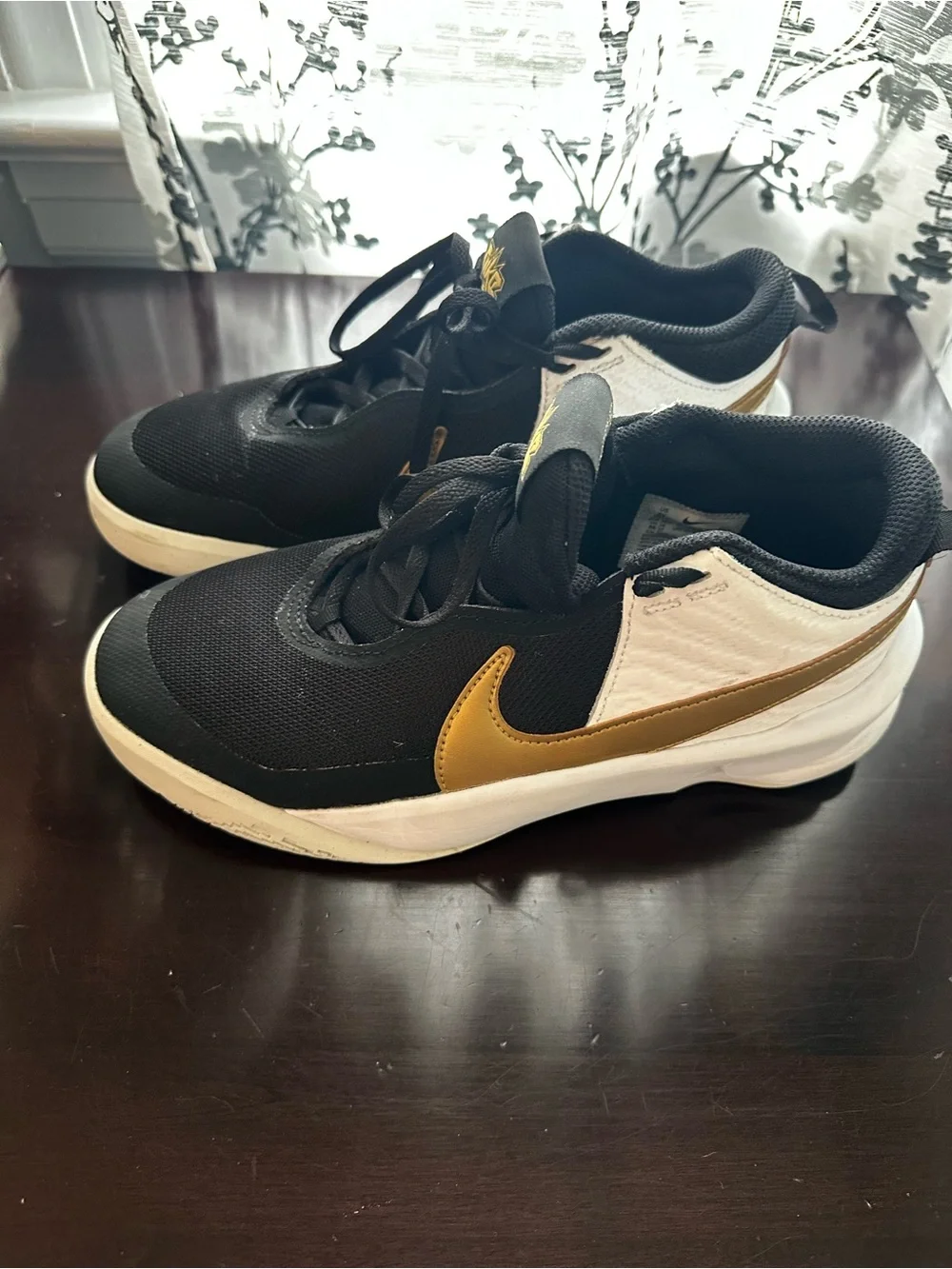 Nike Black, White and Gold Low-Top Sneakers